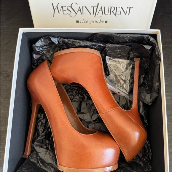 Yves Saint Laurent Tan High Heels - Picture 9 of 11